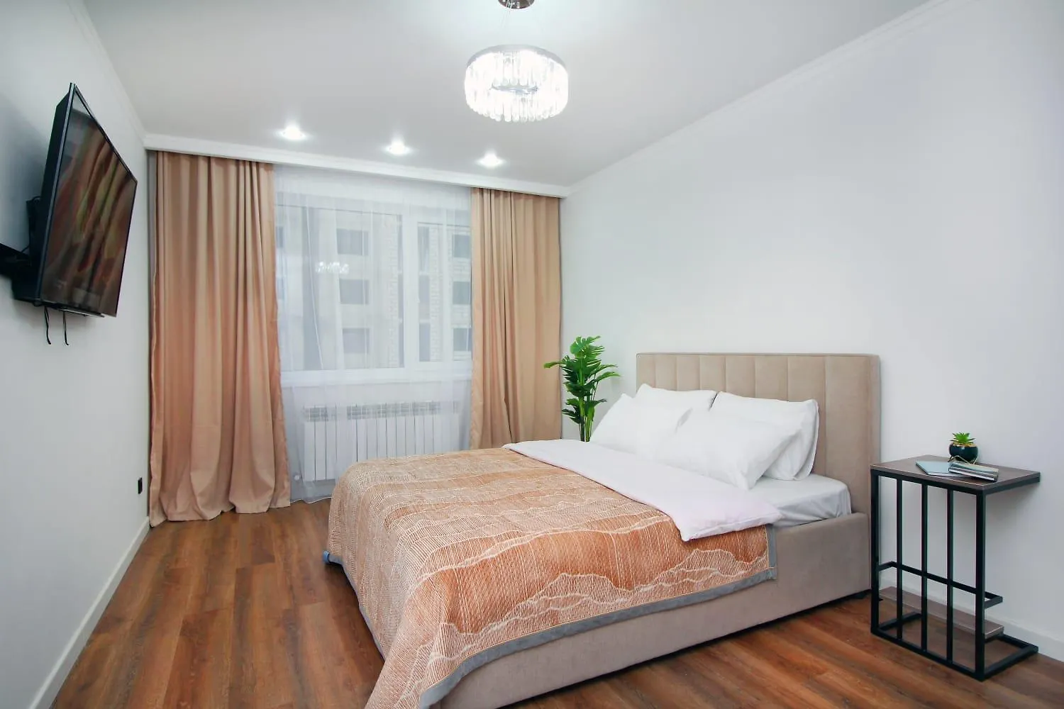 Уютная Квартира Возле Трц Максима Almaty Apartment